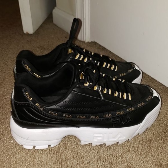 Filas - Picture 3 of 3